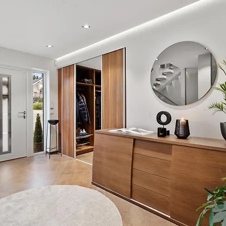 High-end Sentralt I *