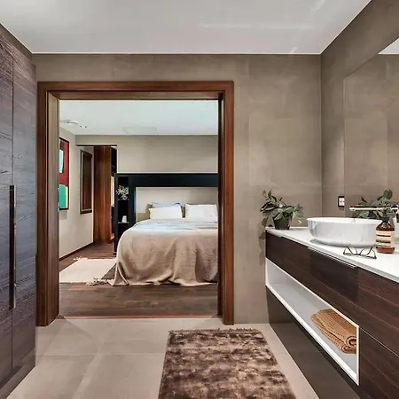 아파트 High-end Sentralt I 트롬쇠